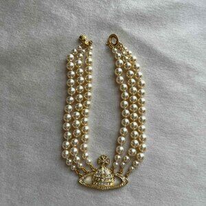 Vivien Gold White Pearl Necklace Choker Chain